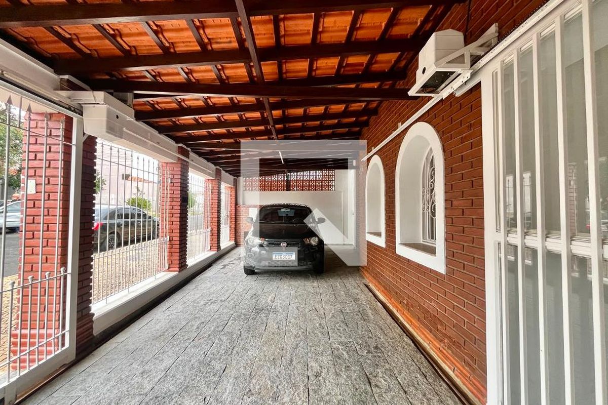 Casa à Venda - Parque Prado, 3 Quartos,  300 m2 em , Campinas - sp | SoloBR