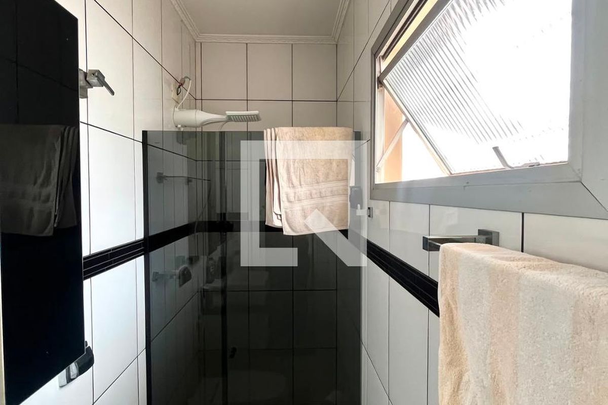 Casa à Venda - Parque Prado, 3 Quartos,  300 m2 em , Campinas - sp | SoloBR