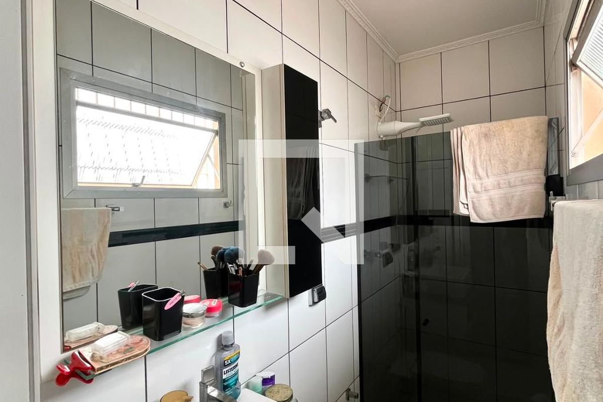 Casa à Venda - Parque Prado, 3 Quartos,  300 m2 em , Campinas - sp | SoloBR
