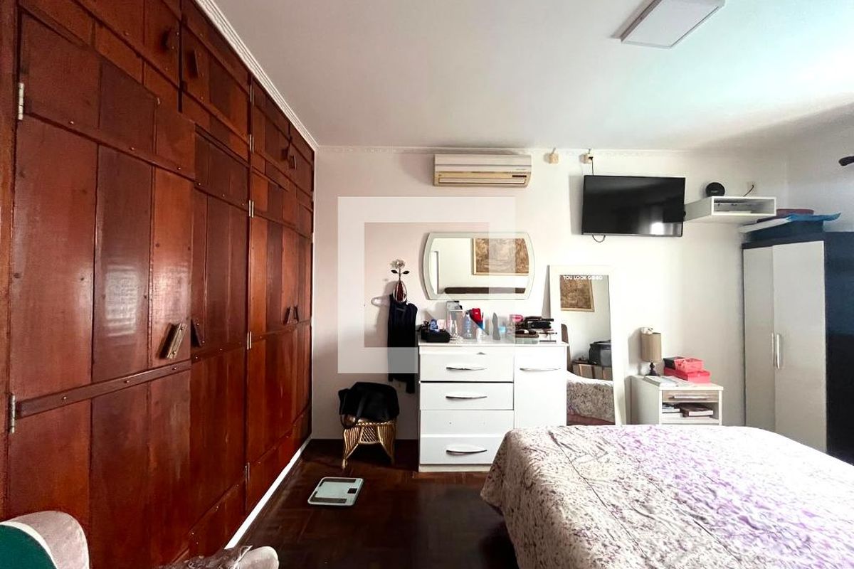 Casa à Venda - Parque Prado, 3 Quartos,  300 m2 em , Campinas - sp | SoloBR