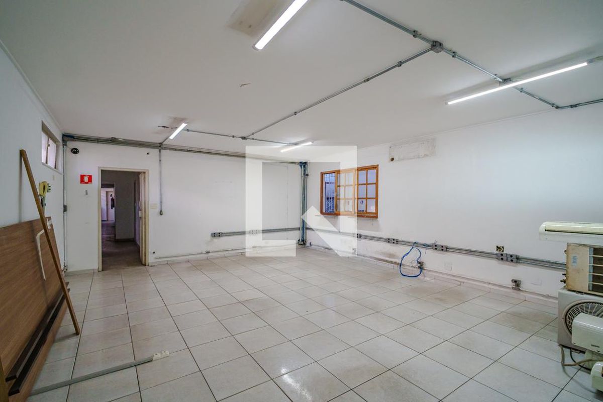 Casa, 6 quartos, 265 m² - Foto 2