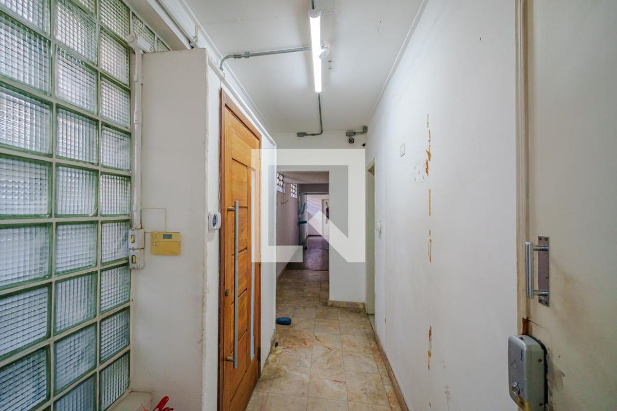 Casa, 6 quartos, 265 m² - Foto 33