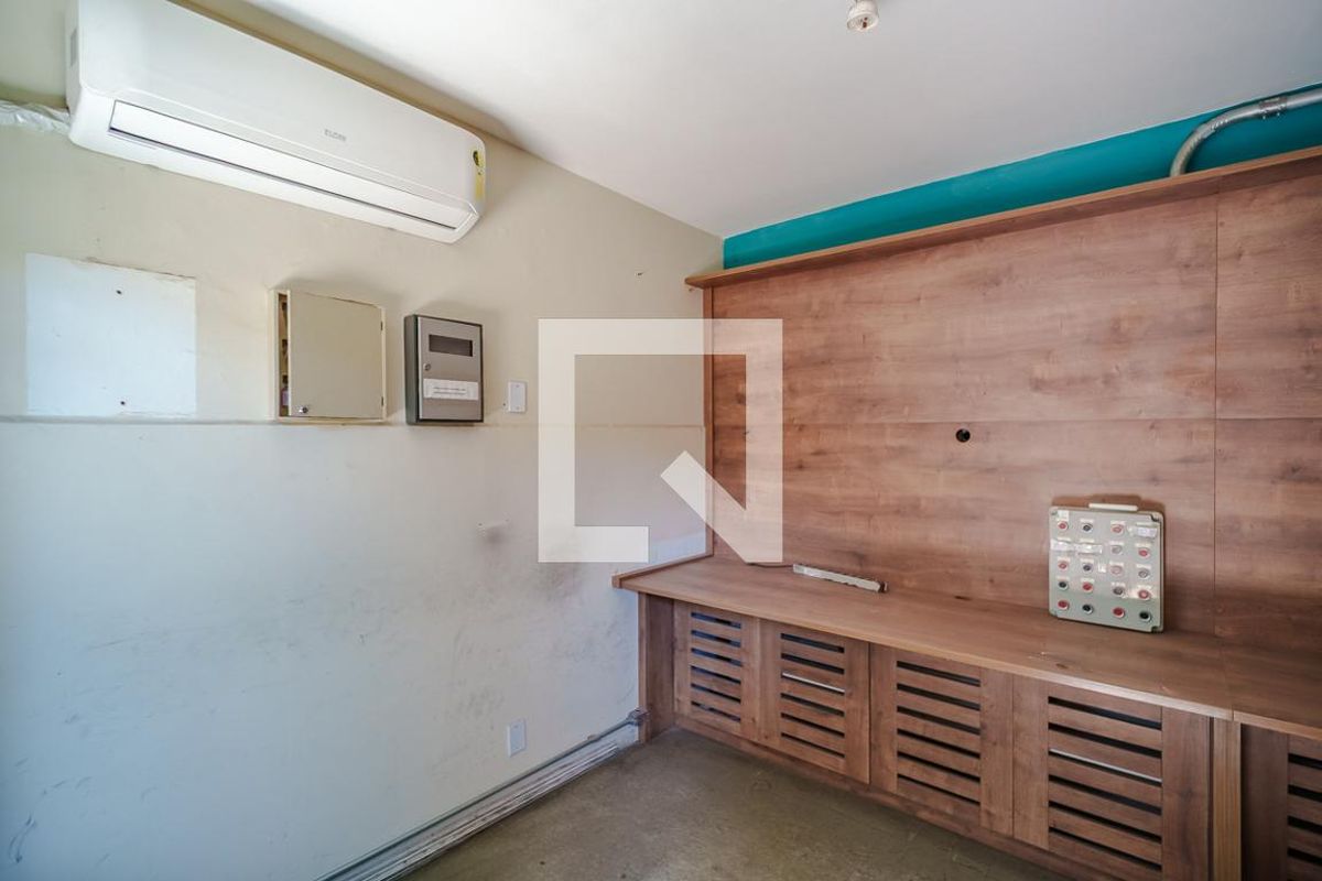 Casa, 6 quartos, 265 m² - Foto 24