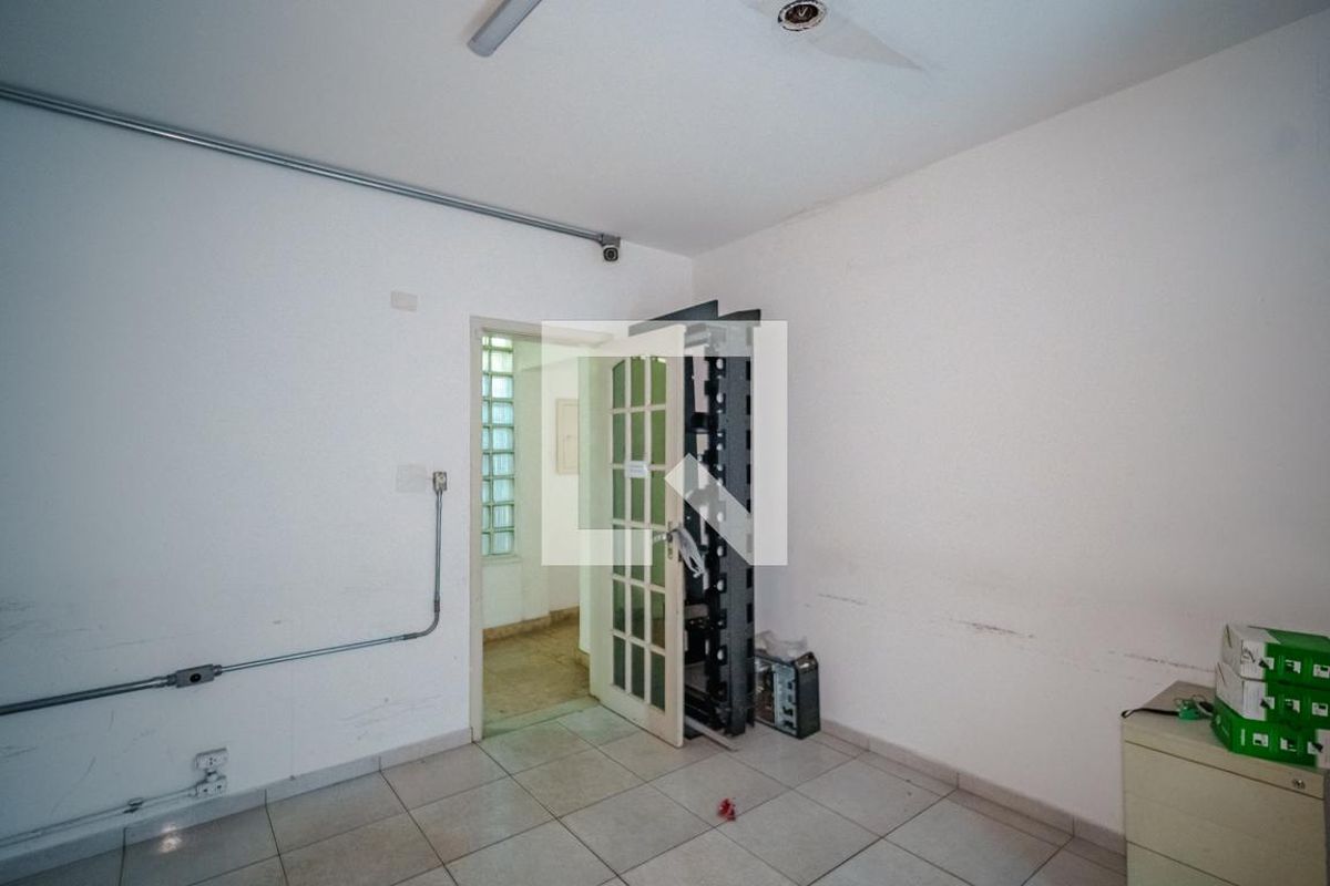 Casa, 6 quartos, 265 m² - Foto 23