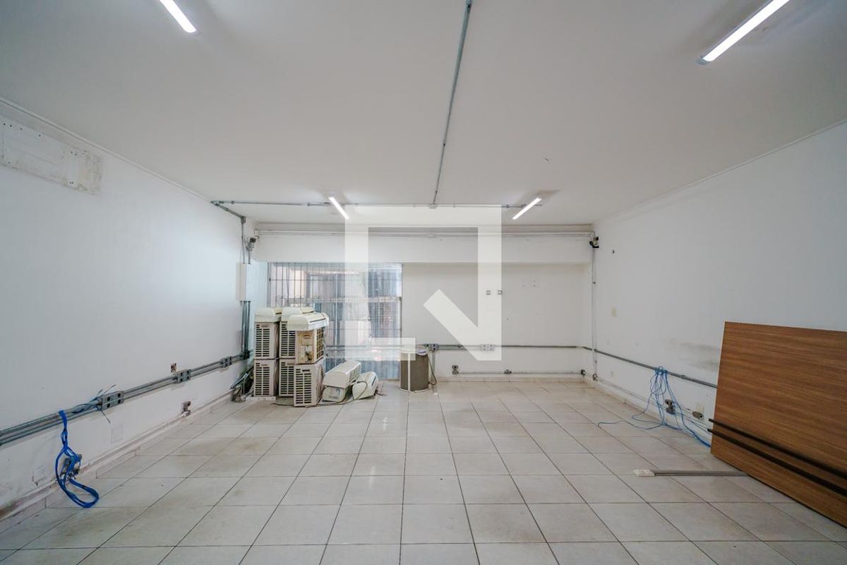 Casa, 6 quartos, 265 m² - Foto 1