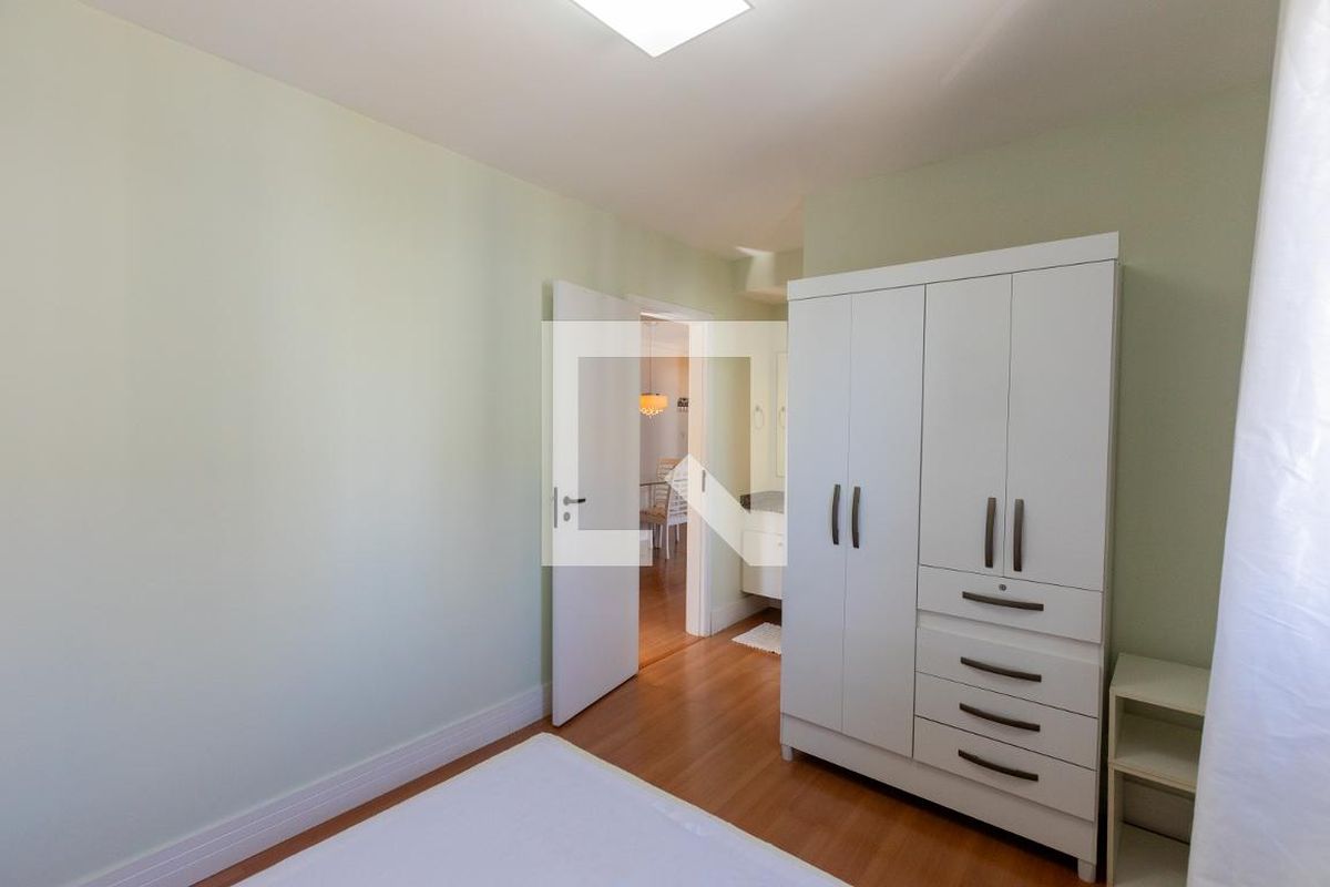 Apartamento à Venda - Mansões Santo Antônio, 2 Quartos,  60 m2 em , Campinas - sp | SoloBR