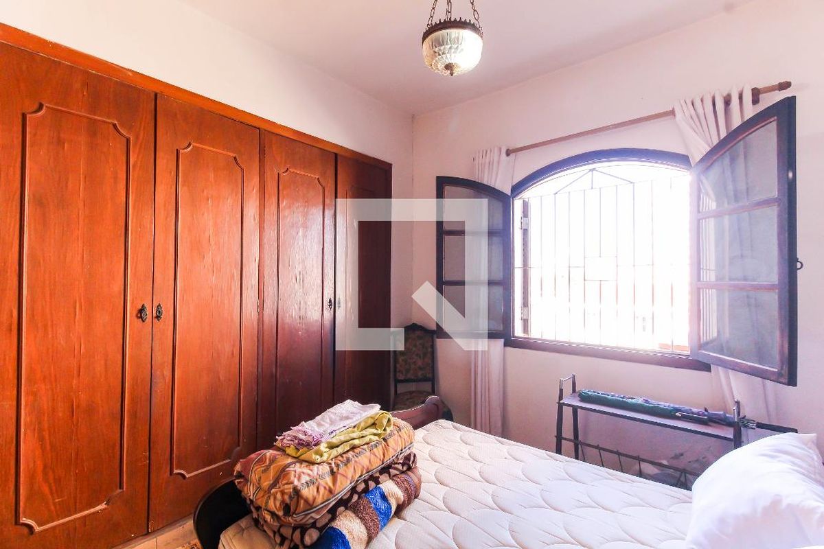 Casa, 4 quartos, 255 m² - Foto 6