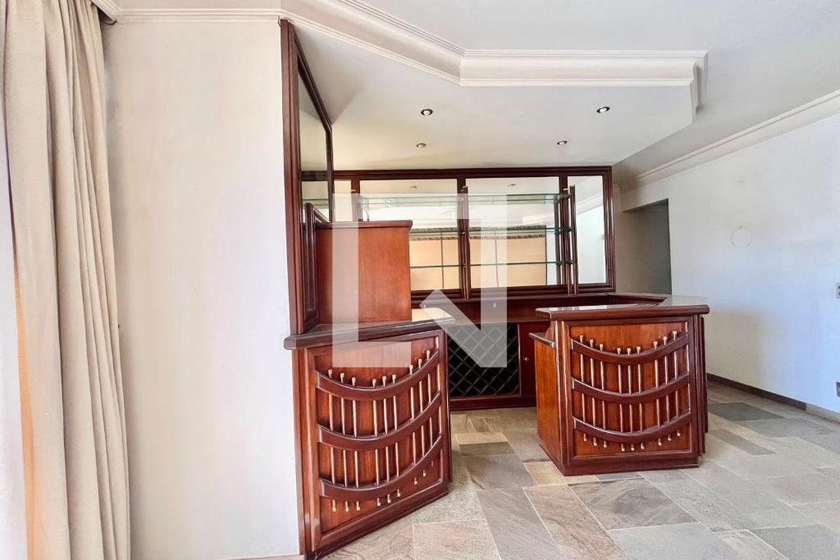 Apartamento à Venda - Cambuí, 4 Quartos,  360 m2 em , Campinas - sp | SoloBR