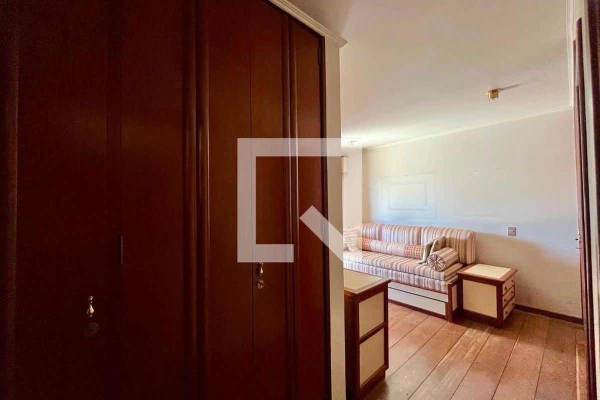 Apartamento à Venda - Cambuí, 4 Quartos,  360 m2 em , Campinas - sp | SoloBR