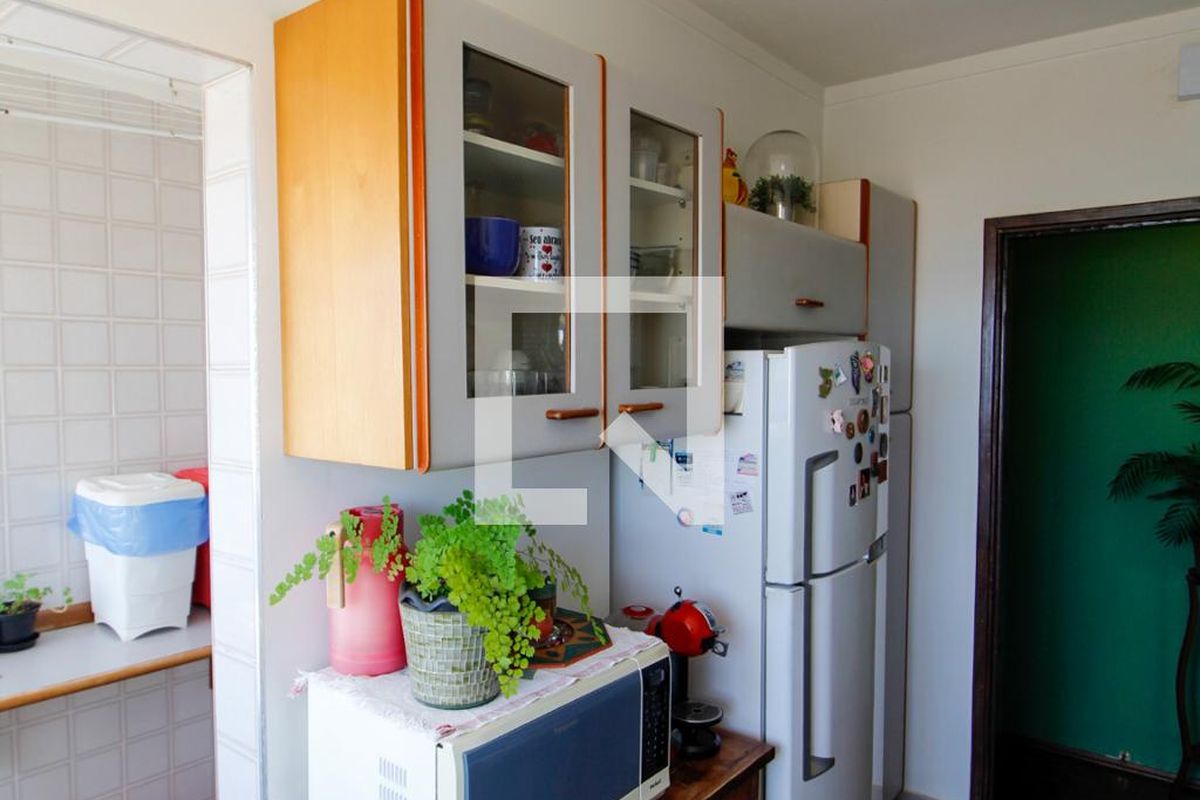 Apartamento à Venda - Bosque, 2 Quartos,  85 m2 em , Campinas - sp | SoloBR