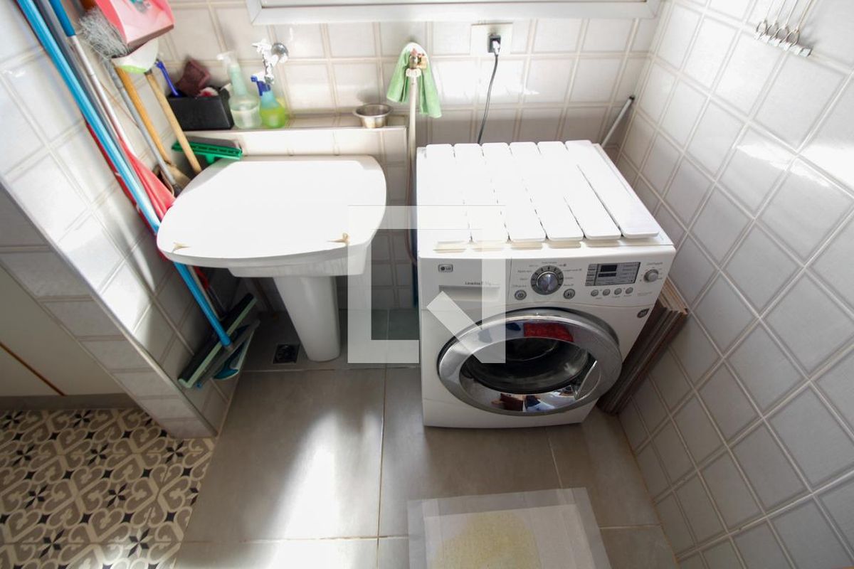 Apartamento à Venda - Bosque, 2 Quartos,  85 m2 em , Campinas - sp | SoloBR