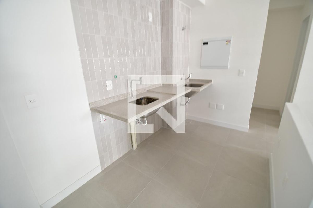 Apartamento à Venda - Bosque, 1 Quarto,  46 m2 em , Campinas - sp | SoloBR