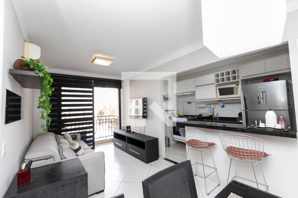 Apartamento à Venda - Cambuí, 1 Quarto,  43 m2 em , Campinas - sp | SoloBR