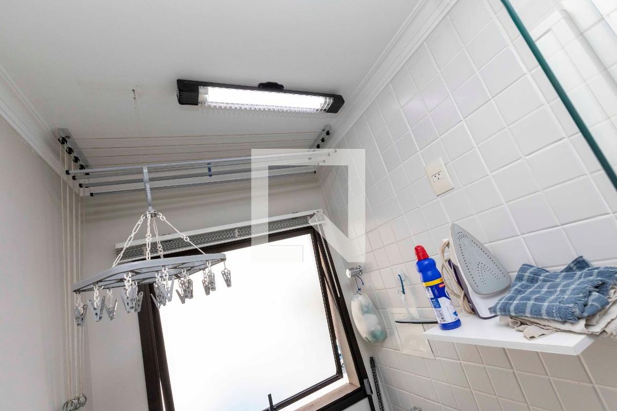 Apartamento à Venda - Cambuí, 1 Quarto,  43 m2 em , Campinas - sp | SoloBR