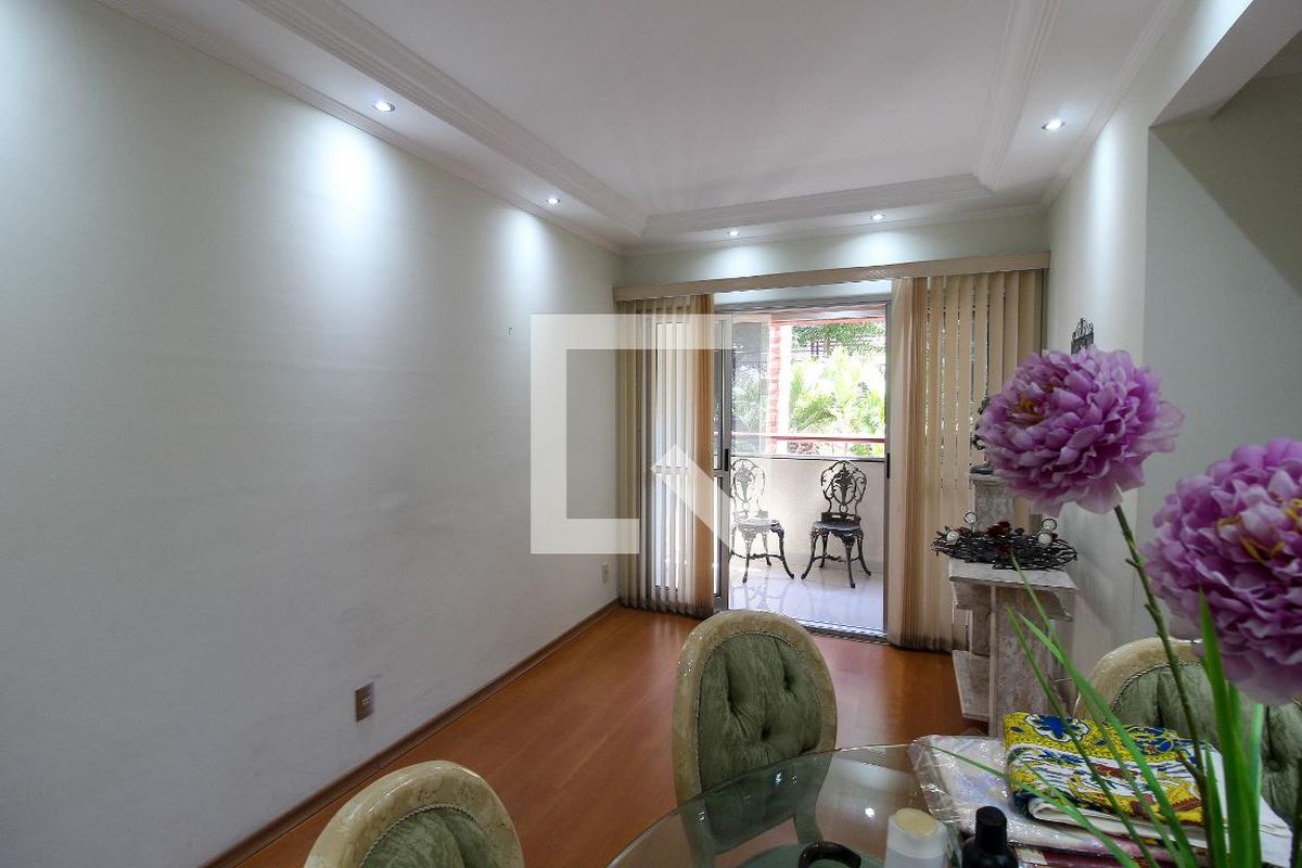 Apartamento, 3 quartos, 75 m² - Foto 4