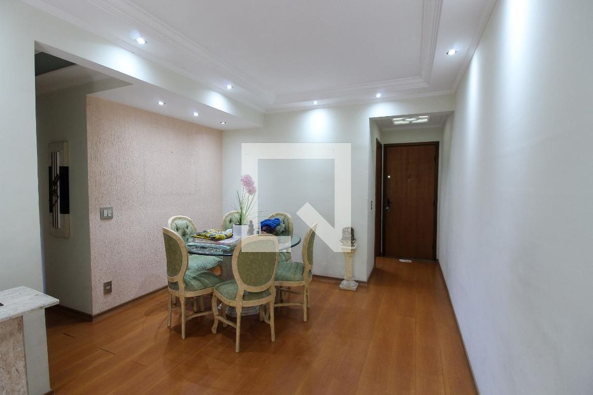 Apartamento, 3 quartos, 75 m² - Foto 2