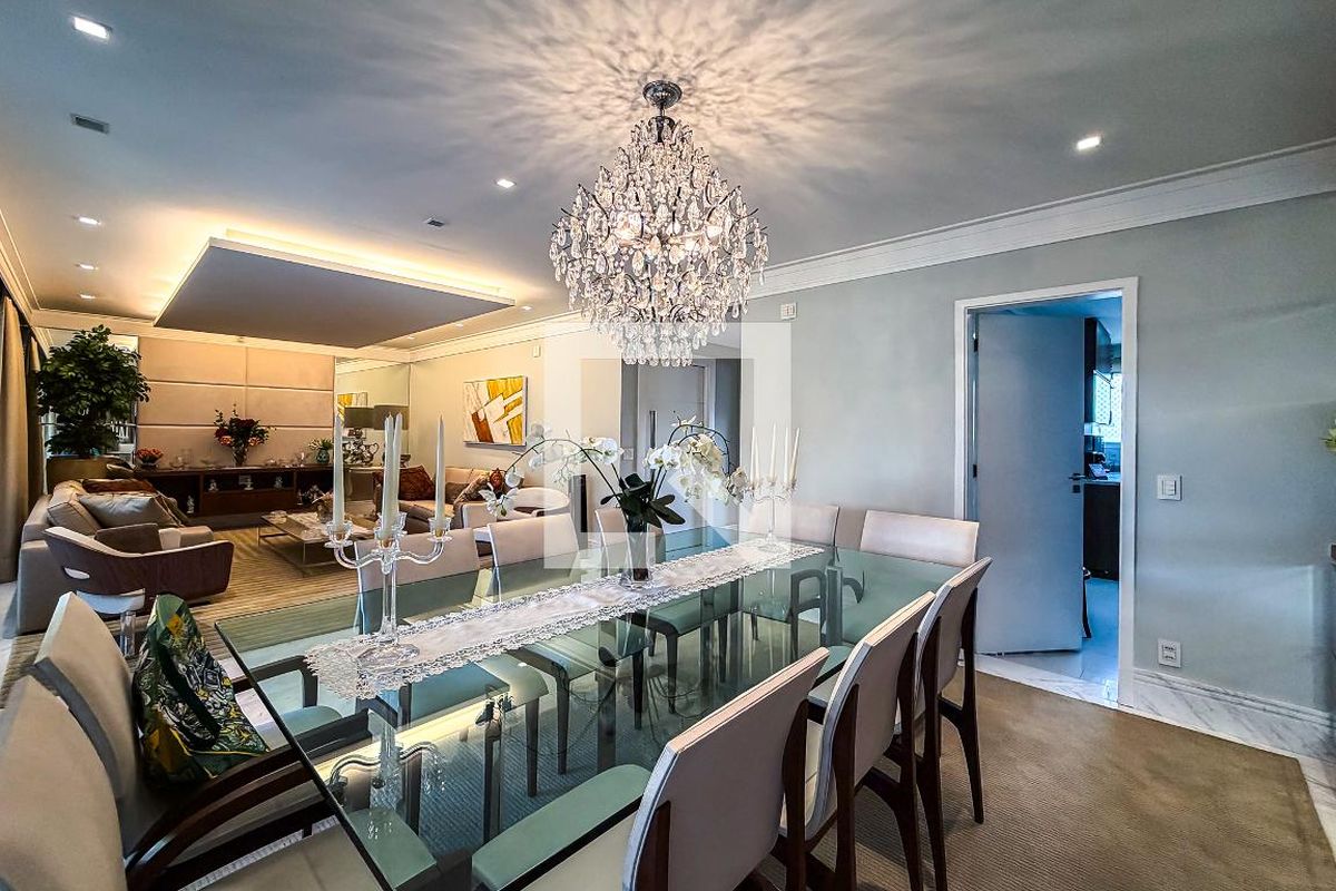 Apartamento, 3 quartos, 224 m² - Foto 8