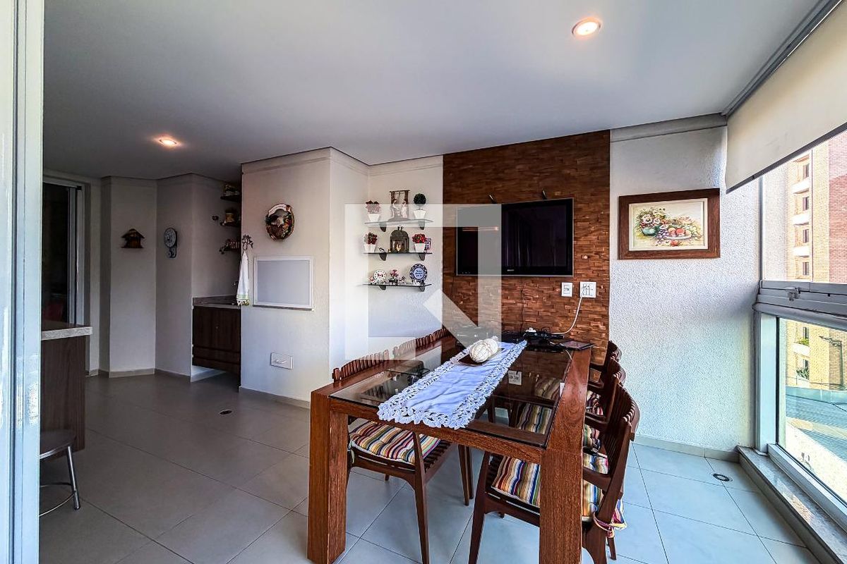 Apartamento, 3 quartos, 224 m² - Foto 13