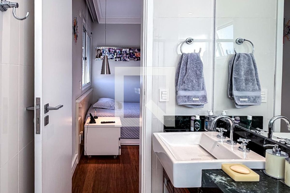 Apartamento, 3 quartos, 224 m² - Foto 52
