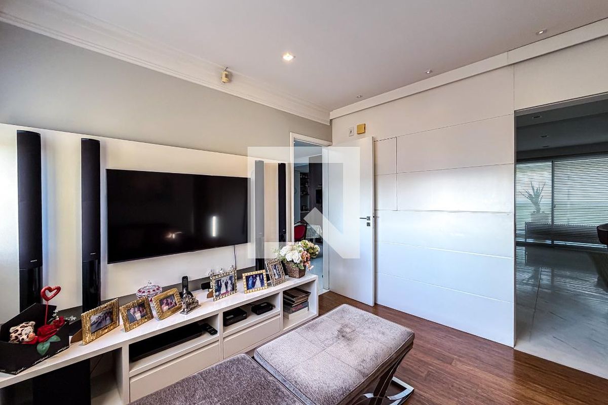Apartamento, 3 quartos, 224 m² - Foto 20