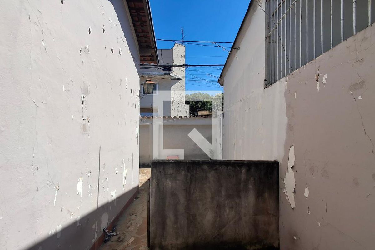Casa à Venda - Taquaral, 3 Quartos,  306 m2 em , Campinas - sp | SoloBR