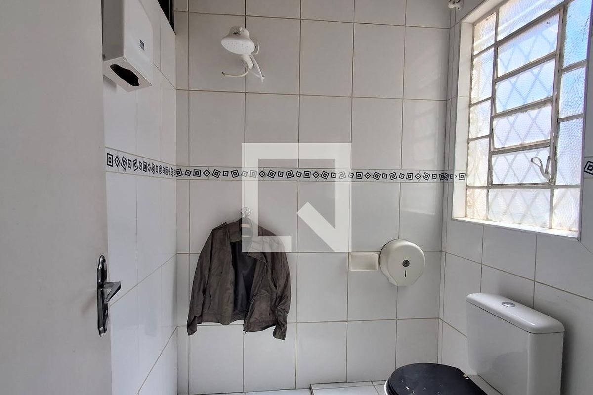 Casa à Venda - Taquaral, 3 Quartos,  306 m2 em , Campinas - sp | SoloBR