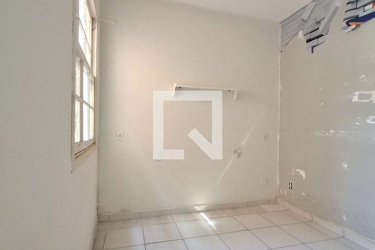 Casa à Venda - Taquaral, 3 Quartos,  306 m2 em , Campinas - sp | SoloBR