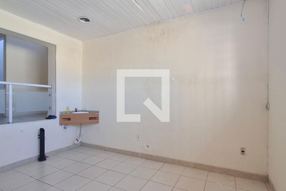 Casa à Venda - Taquaral, 3 Quartos,  306 m2 em , Campinas - sp | SoloBR