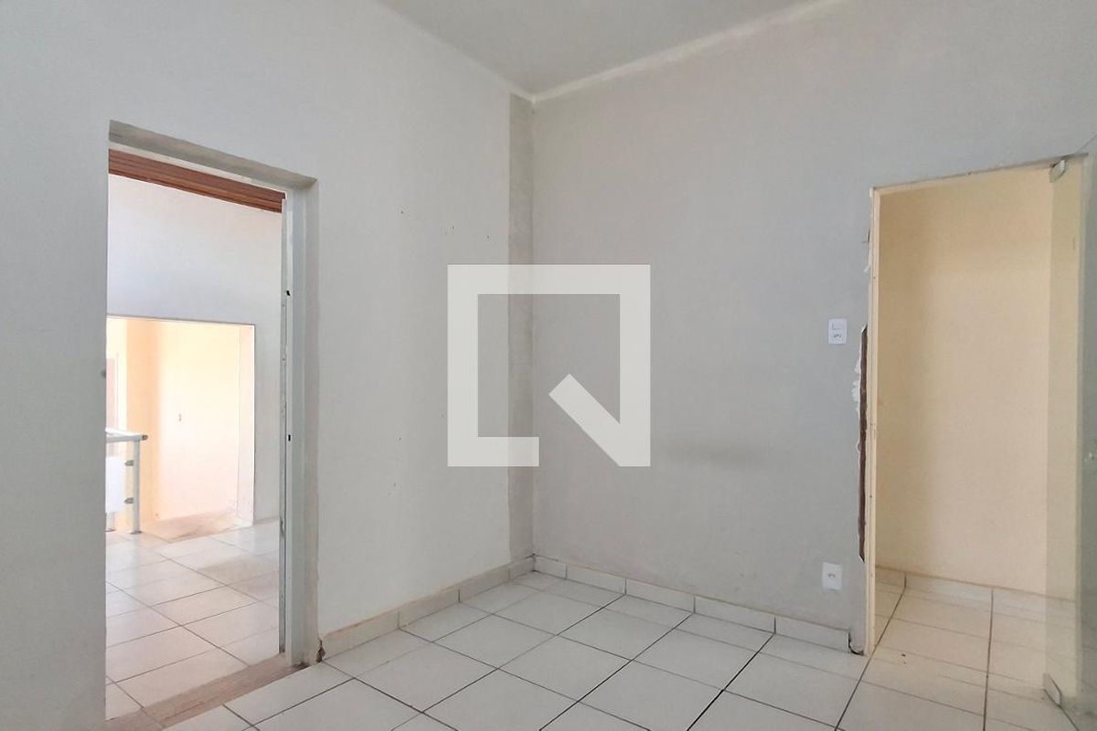 Casa à Venda - Taquaral, 3 Quartos,  306 m2 em , Campinas - sp | SoloBR