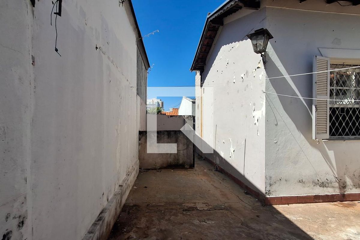 Casa à Venda - Taquaral, 3 Quartos,  306 m2 em , Campinas - sp | SoloBR