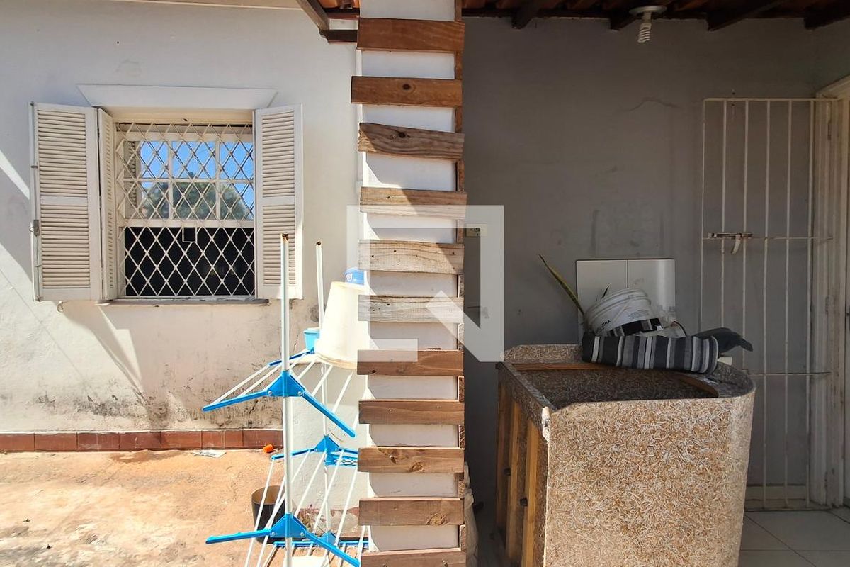 Casa à Venda - Taquaral, 3 Quartos,  306 m2 em , Campinas - sp | SoloBR