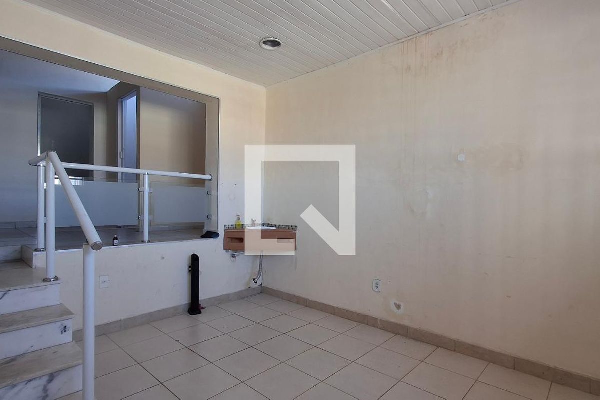 Casa à Venda - Taquaral, 3 Quartos,  306 m2 em , Campinas - sp | SoloBR