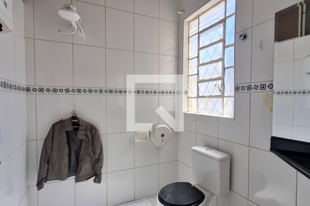 Casa à Venda - Taquaral, 3 Quartos,  306 m2 em , Campinas - sp | SoloBR