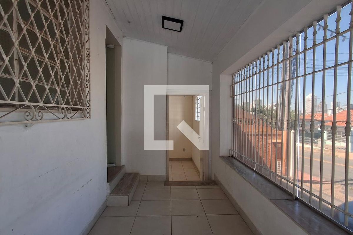 Casa à Venda - Taquaral, 3 Quartos,  306 m2 em , Campinas - sp | SoloBR
