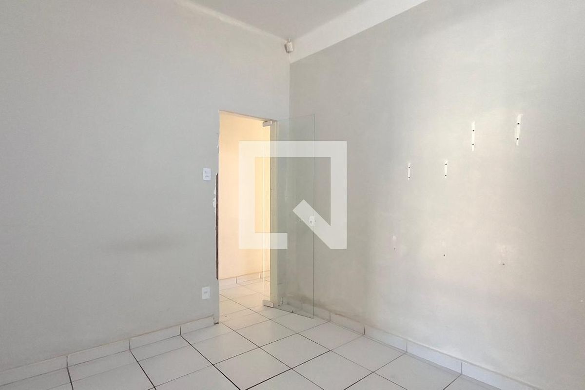Casa à Venda - Taquaral, 3 Quartos,  306 m2 em , Campinas - sp | SoloBR
