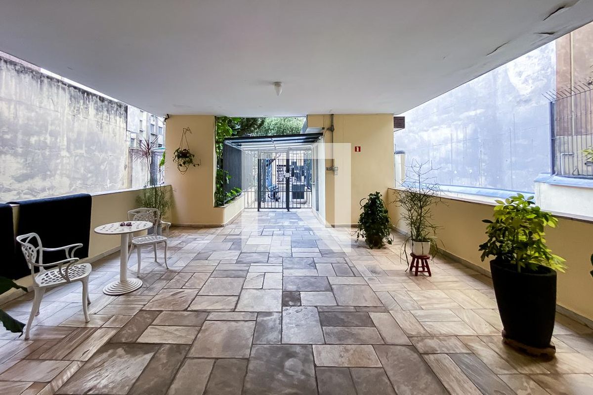 Apartamento, 1 quarto, 33 m² - Foto 46