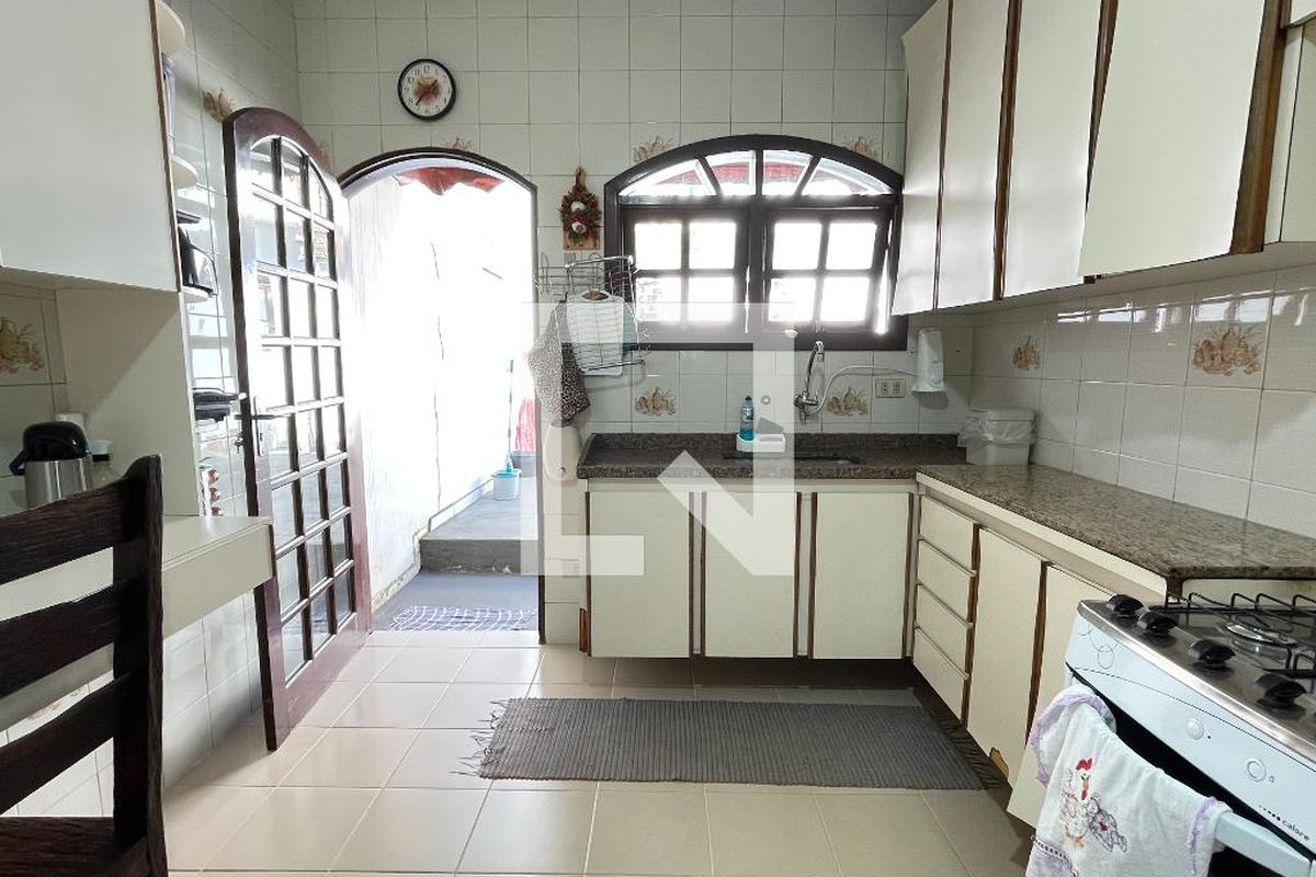 Casa, 6 quartos, 115 m² - Foto 55
