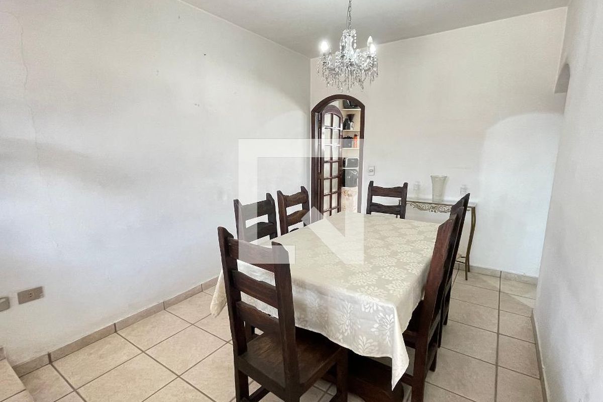 Casa, 6 quartos, 115 m² - Foto 10