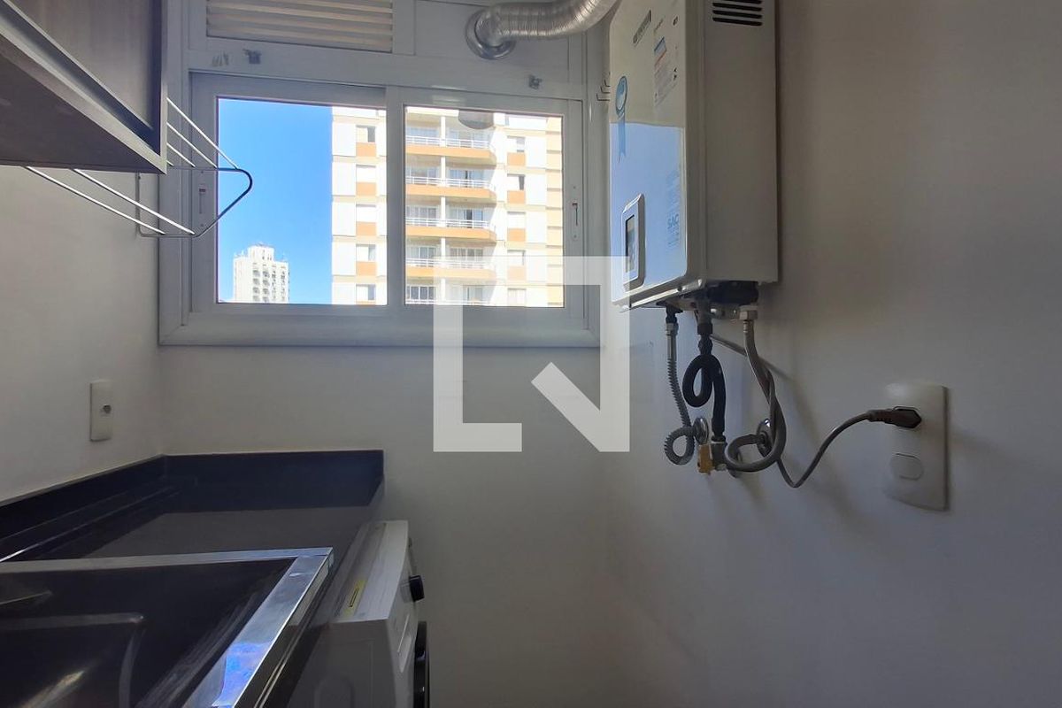 Apartamento à Venda - Cambuí, 2 Quartos,  64 m2 em , Campinas - sp | SoloBR