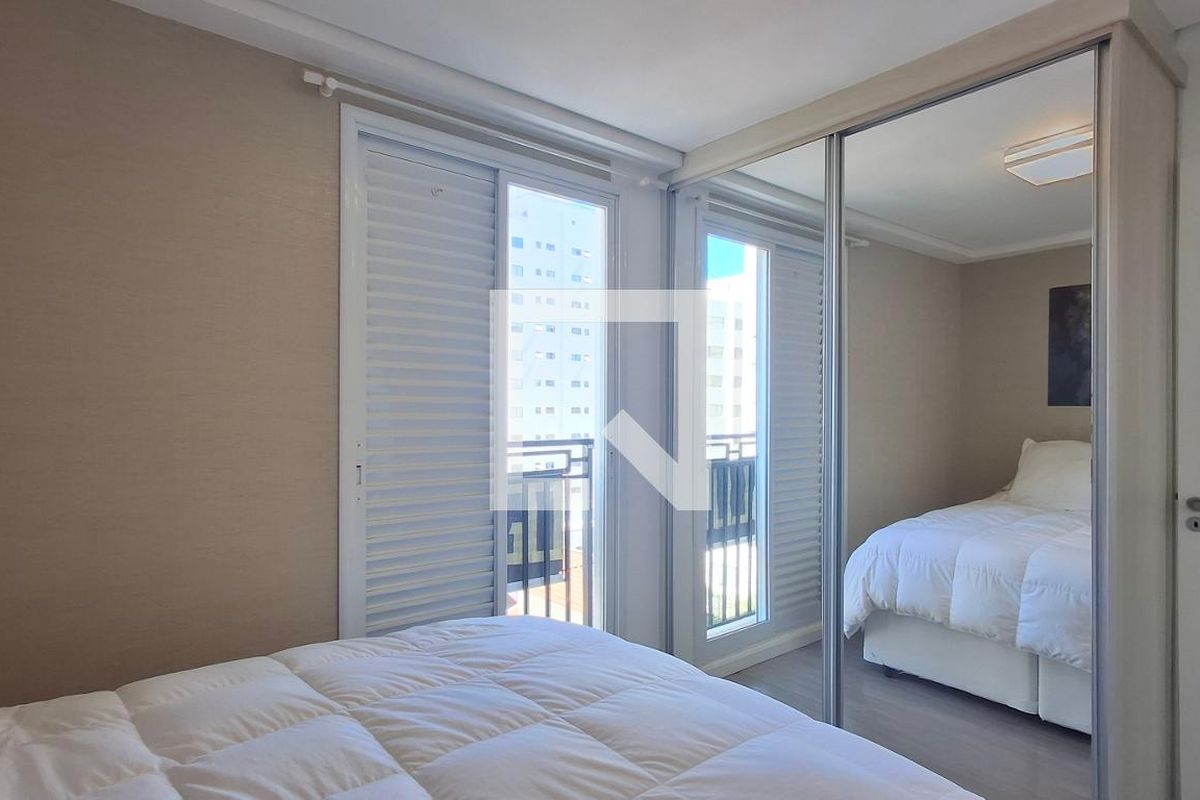 Apartamento à Venda - Cambuí, 2 Quartos,  64 m2 em , Campinas - sp | SoloBR
