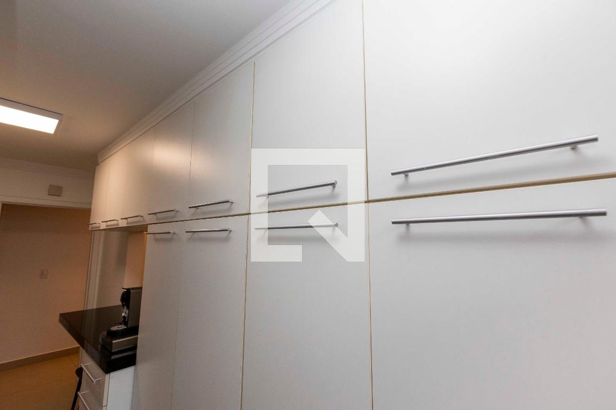 Apartamento à Venda - Mansões Santo Antônio, 2 Quartos,  84 m2 em , Campinas - sp | SoloBR