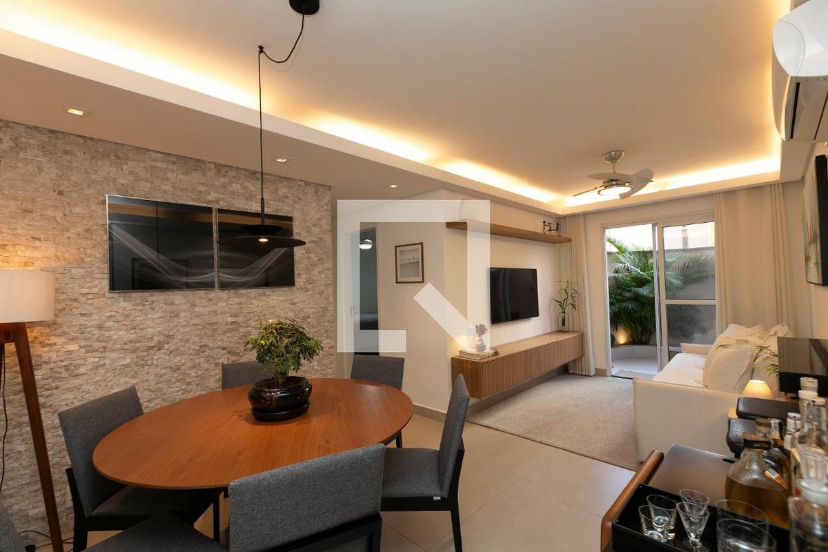Apartamento à Venda - Mansões Santo Antônio, 2 Quartos,  84 m2 em , Campinas - sp | SoloBR