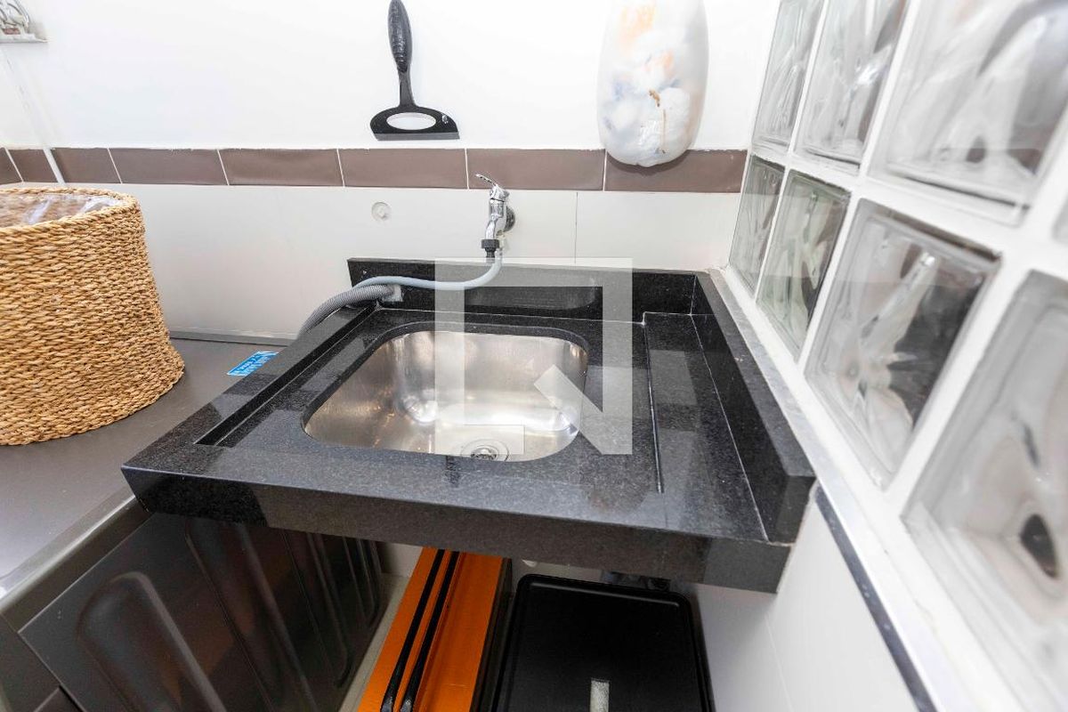 Apartamento à Venda - Mansões Santo Antônio, 2 Quartos,  84 m2 em , Campinas - sp | SoloBR