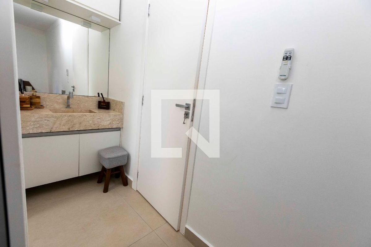 Apartamento à Venda - Mansões Santo Antônio, 2 Quartos,  84 m2 em , Campinas - sp | SoloBR