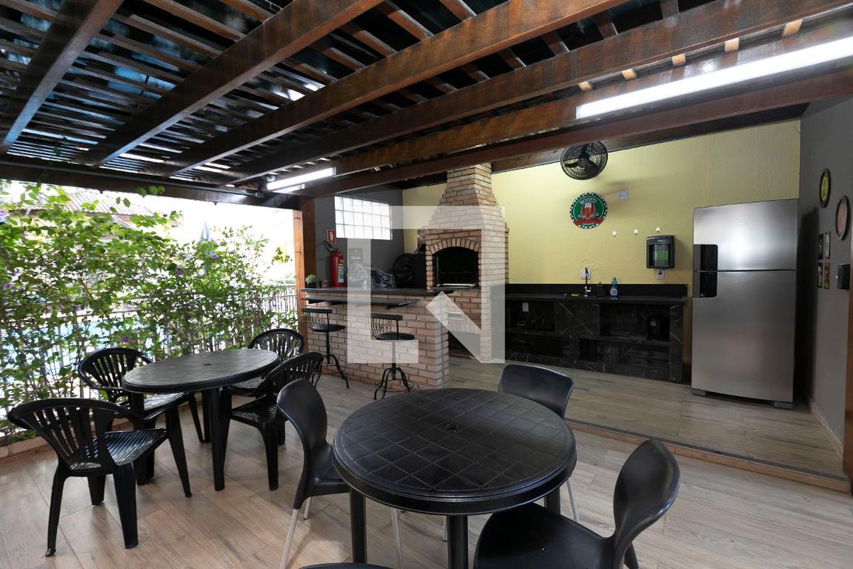 Apartamento à Venda - Mansões Santo Antônio, 2 Quartos,  84 m2 em , Campinas - sp | SoloBR