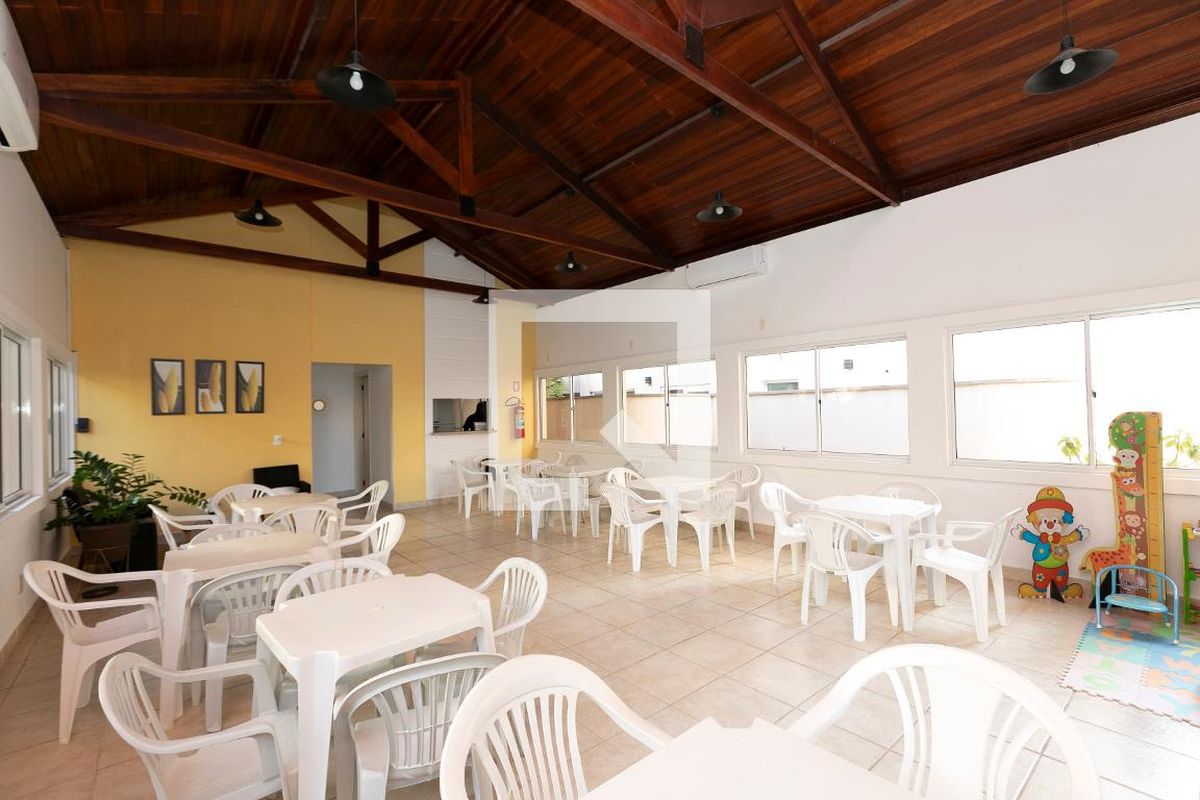 Apartamento à Venda - Mansões Santo Antônio, 2 Quartos,  84 m2 em , Campinas - sp | SoloBR