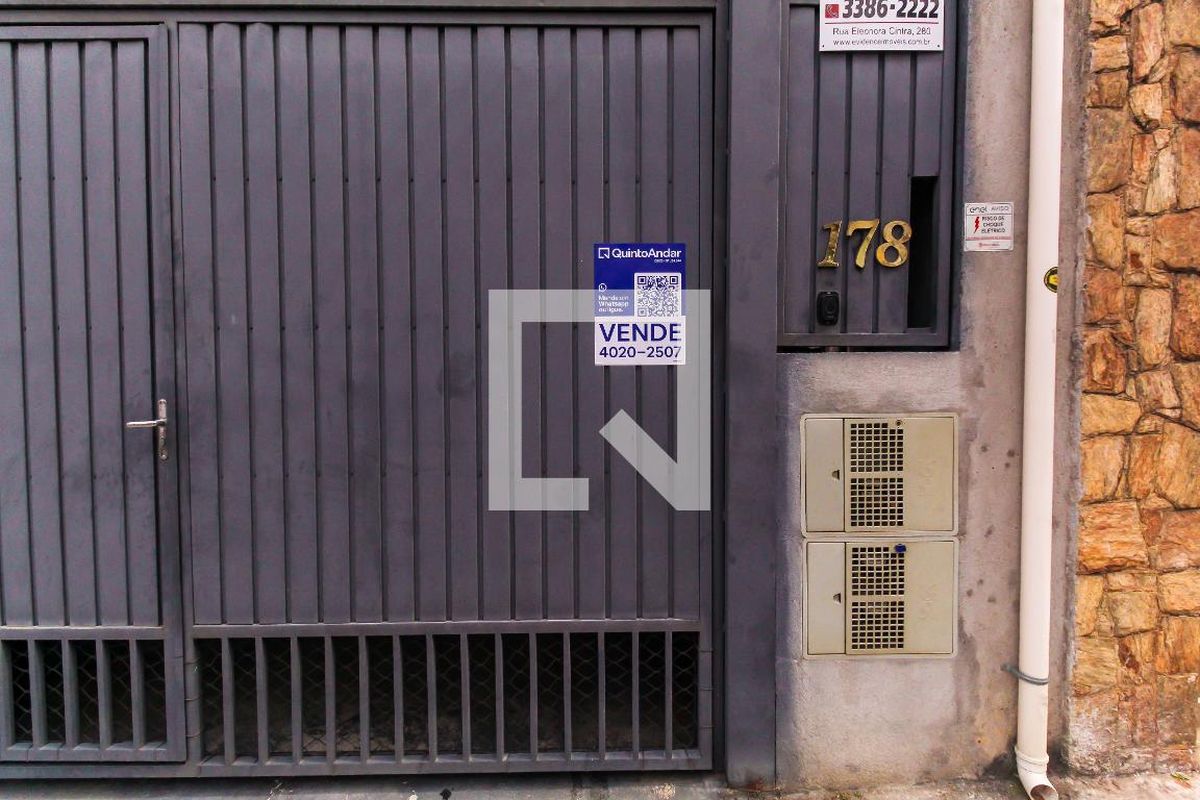 Casa, 3 quartos, 300 m² - Foto 47