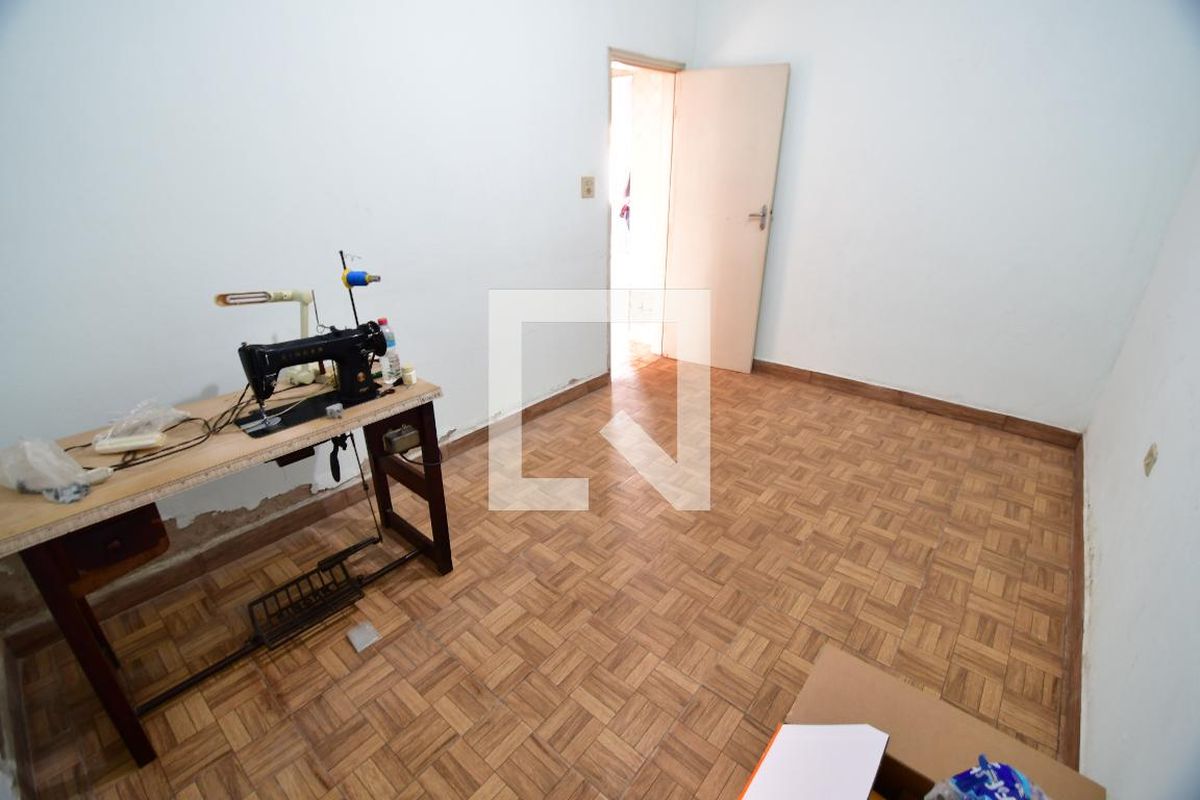 Casa à Venda - Jardim Chapadão, 2 Quartos,  135 m2 em , Campinas - sp | SoloBR