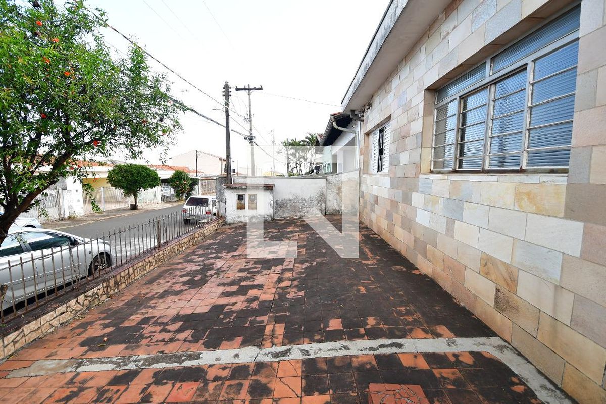 Casa à Venda - Jardim Chapadão, 2 Quartos,  135 m2 em , Campinas - sp | SoloBR