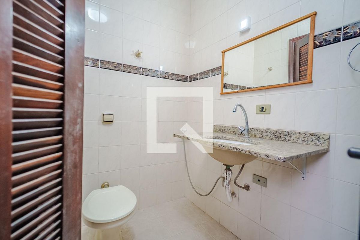 Casa, 4 quartos, 277 m² - Foto 41